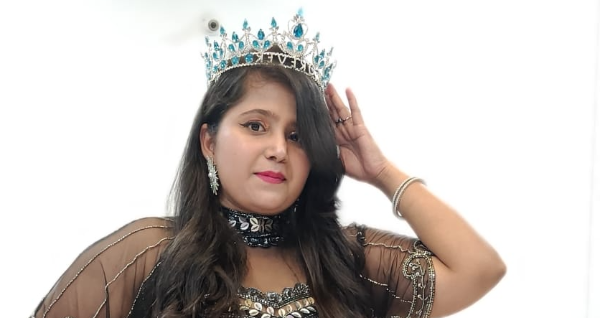 Vengala Nikhila Runner Up Mrs Hyderabad 2023 Crown