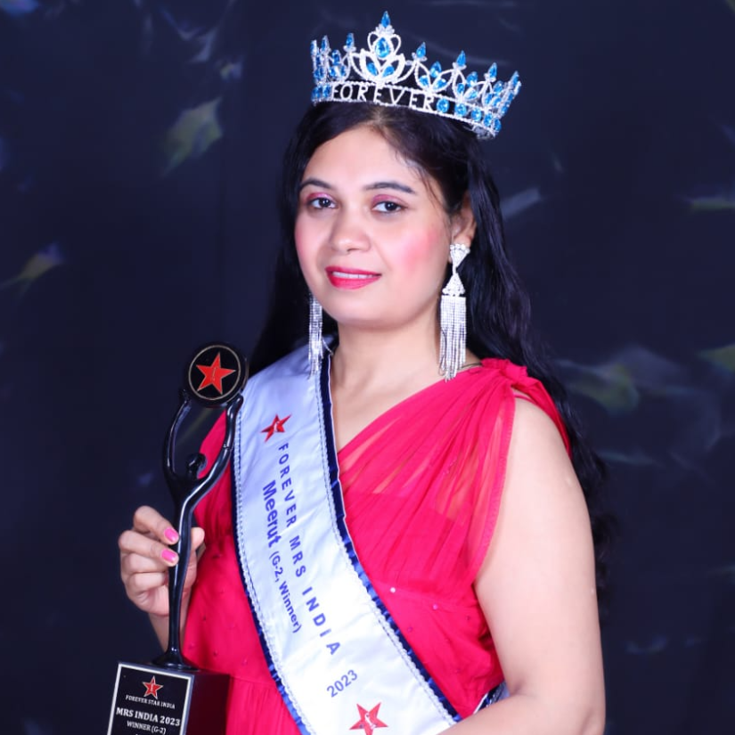 Deepika Rani Won Mrs Meerut 2023 Crown