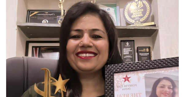 Kiran Swami Honored as Best Author in Bikaner 2023