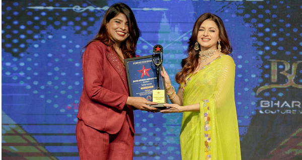 Best Social Worker in Bahraich 2024 - Savita Verma Awarded